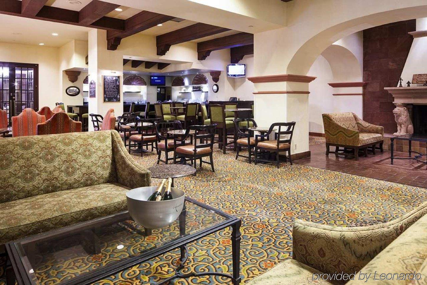 Doubletree By Hilton Austin Hotel Interior photo